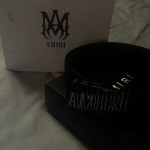 amri belt with dustbag and bag from store